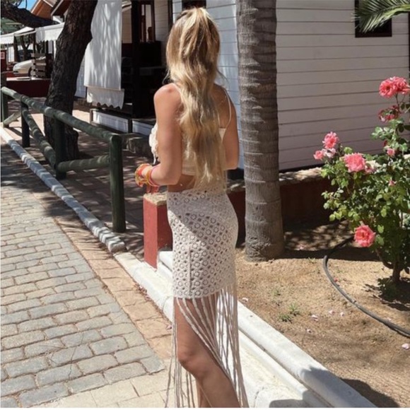 Zara fringed crochet skirt - Picture 3 of 10